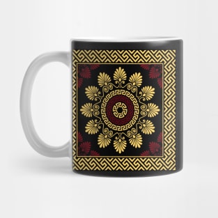 Golden round Greek ornament Meander Mug